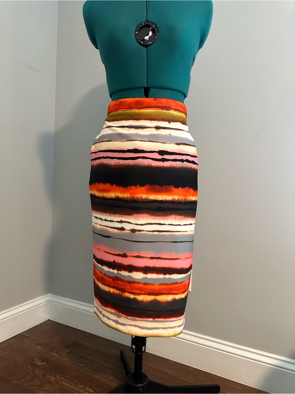 Tommy Hilfiger Multicolor Striped Watercolor Pencil Skirt